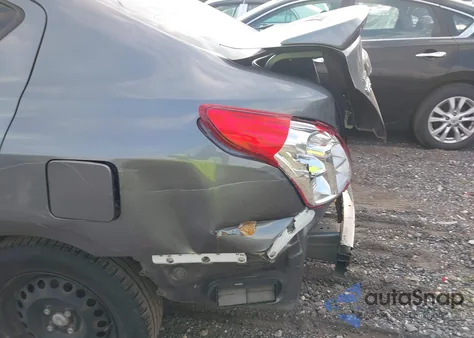 2017 Nissan Versa 1.6 S/1.6 S+/1.6 Sl/1.6 Sv from USA, damaged, VIN 3N1CN7AP3HL878980